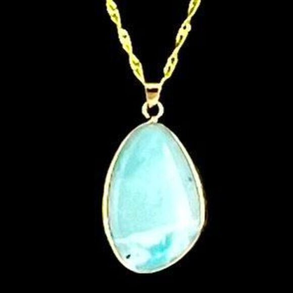 BAK Lovely Natural Amazonite Gem & 18k Gold BAK Lovely Natural Amazonite Gem & 18k Gold